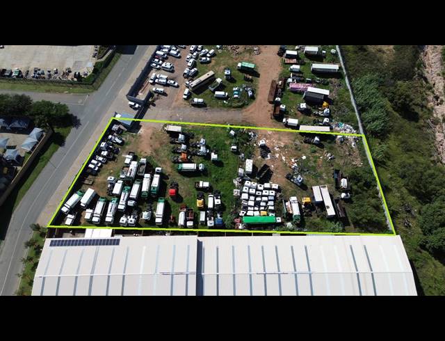 5,324M² VACANT LAND TO LET IN STORMILL
